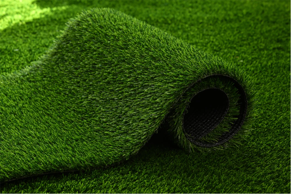 M8225 artificial grass roll with 25mm height, showing thick and soft green blades and durable backing